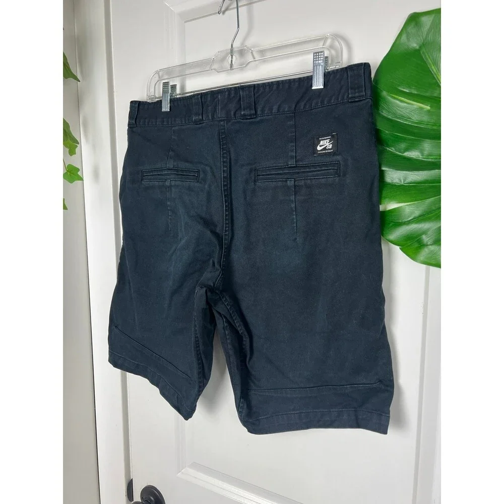 nike wash black skateboarding chino shorts mens size 34 L